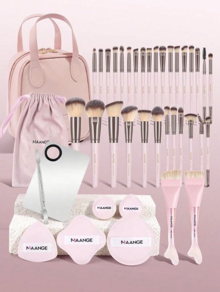 Makeup brush set