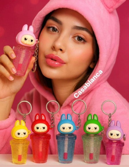 جلوس شايني للشفاه لابوبو