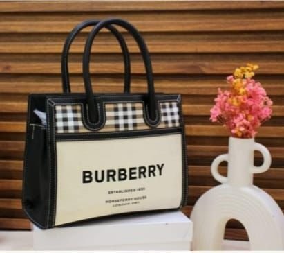 شنطة بربري وسط